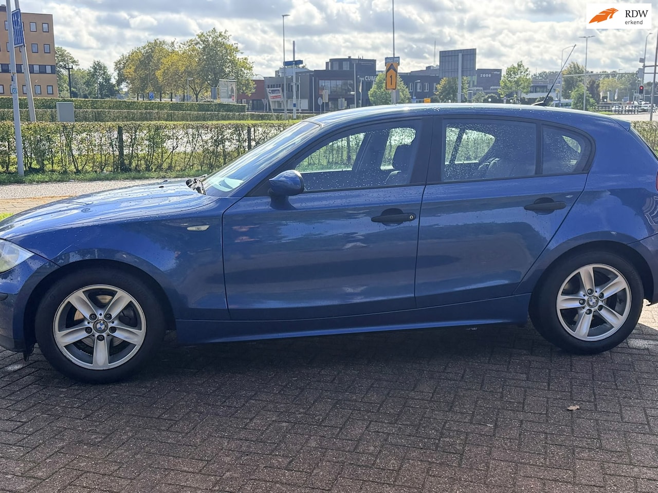 BMW 1-serie - 116i- mooi auto benzine 4 duers airco -apk AUGUTUS 2027 - AutoWereld.nl