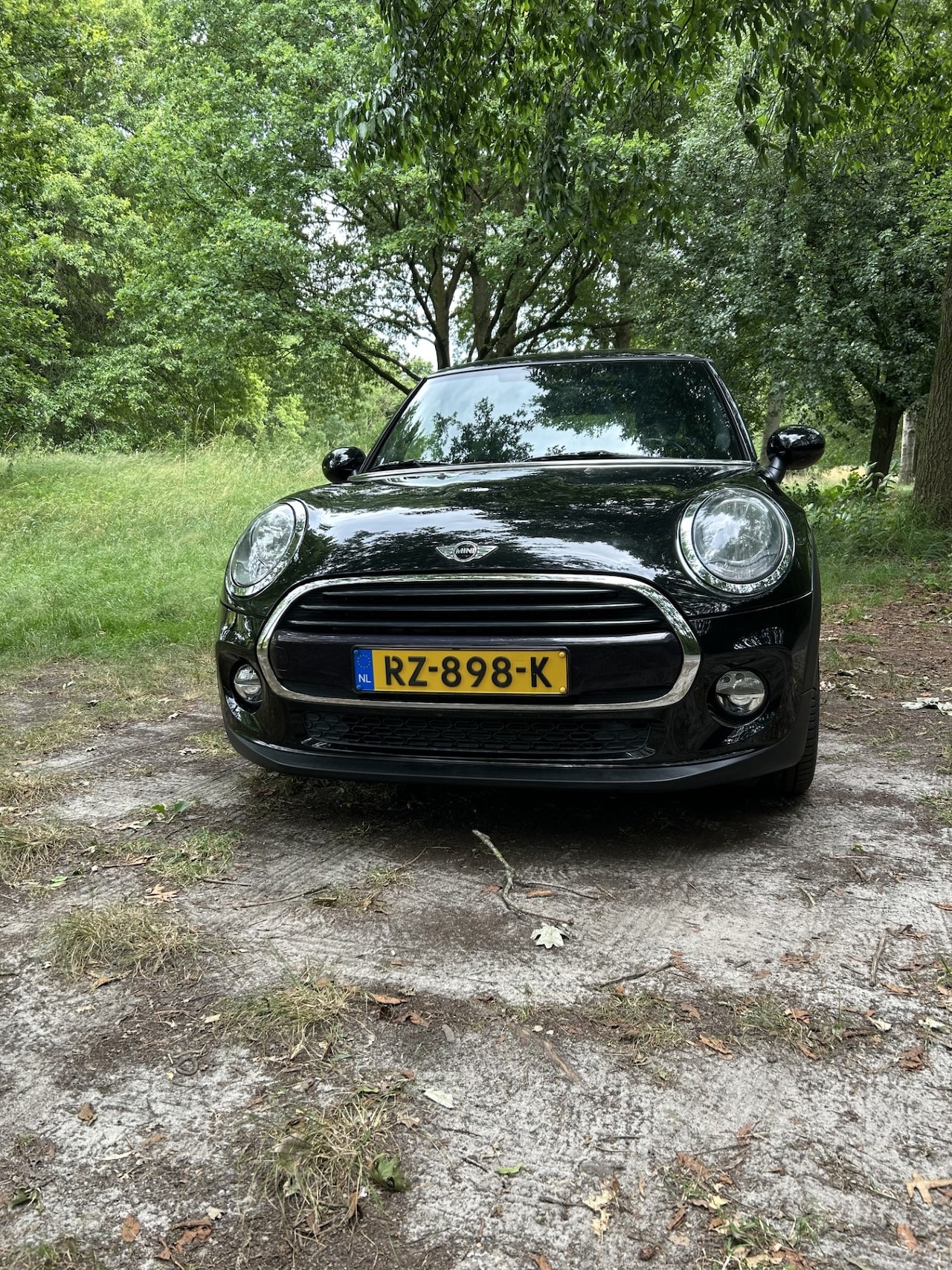MINI 3-Deurs - 1.5 Cooper Business John Cooper Works - AutoWereld.nl