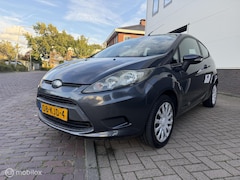 Ford Fiesta - 1.25 Limited AIRCO / ONDERHOUDS BOEKJES