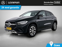Mercedes-Benz GLA-Klasse - 180 Business Solution Ledkoplampen | Stoelverwarming | Parkeerpakket met achteruitrijcamer