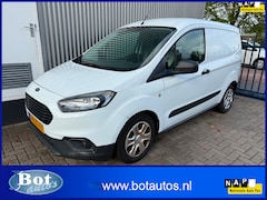 Ford Transit Courier - 1.0 Trend / BENZINE / AIRCO / CRUISE CONTROL / BPM VRIJ / SCHUIFDEUR / STOELVERWARMING / N