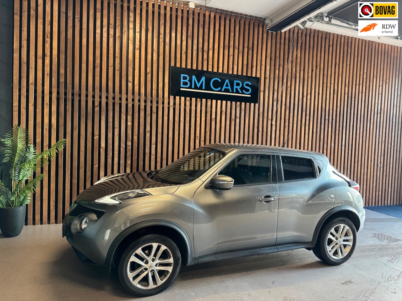 Nissan Juke - 1.2 DIG-T S/S N-Connecta Camera,Airco,Navi - AutoWereld.nl