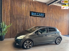 Peugeot 208 - 1.4 VTi Griffe Airco, Trekhaak, Leder