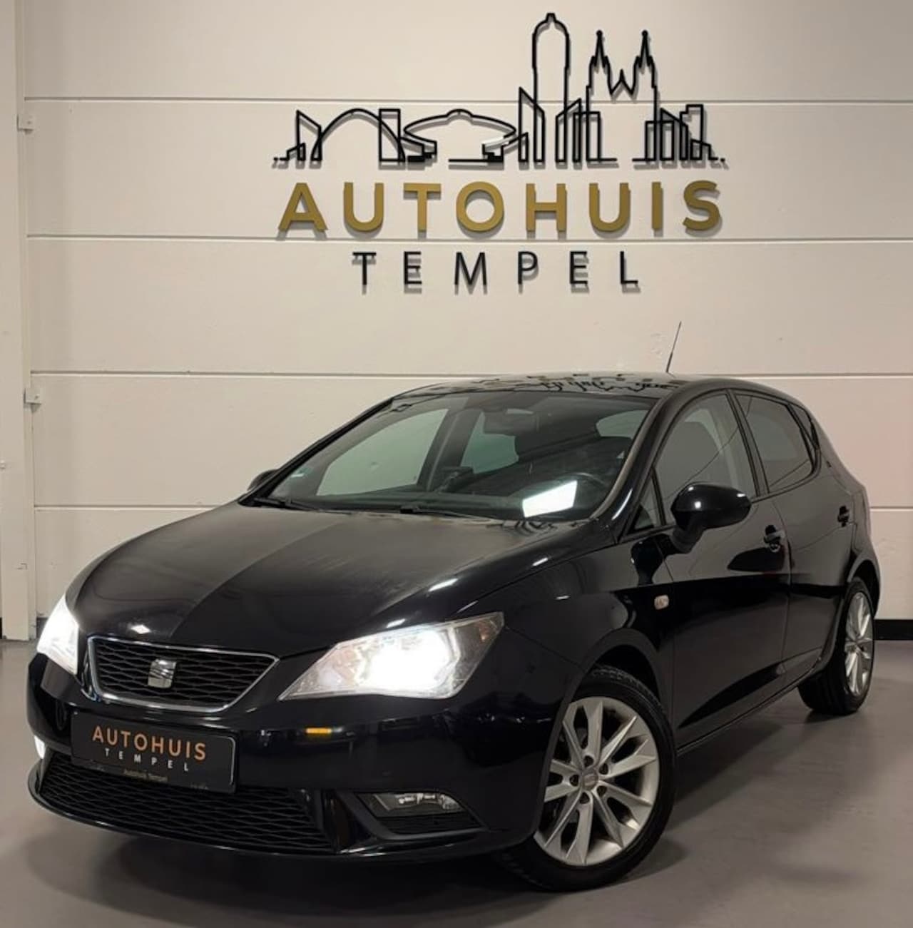 SEAT Ibiza - 1.2 TSI Chill Out plus Nap Airco Climate Cruise 5Deurs Isofix - AutoWereld.nl