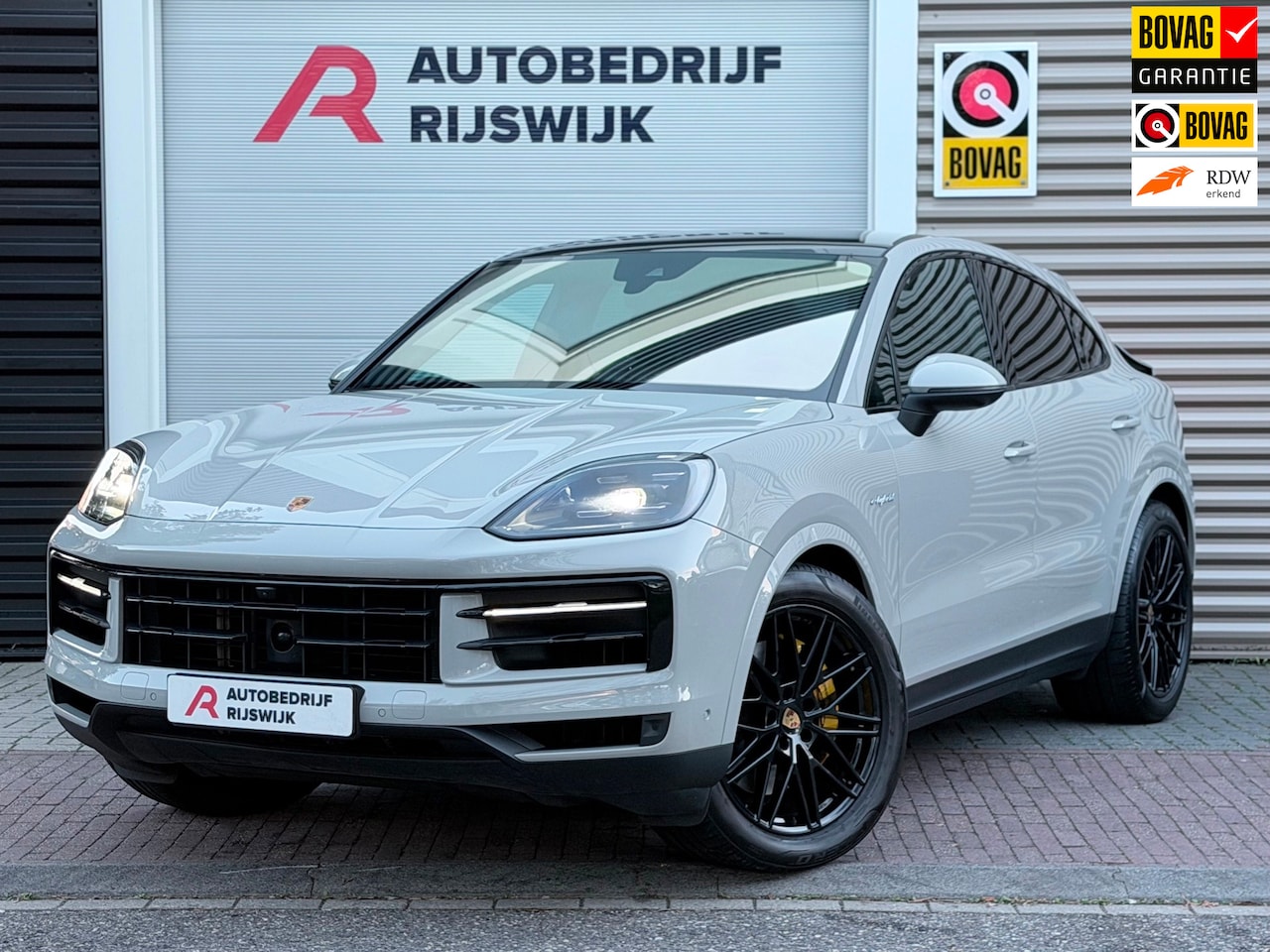 Porsche Cayenne - 3.0 E-Hybrid Pano/Bose/360/Memory - AutoWereld.nl