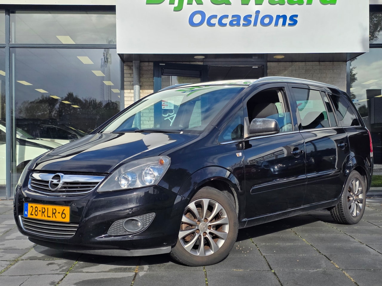Opel Zafira - 1.8 Edition – 7-persoons – Airco – Trekhaak – NAP - AutoWereld.nl