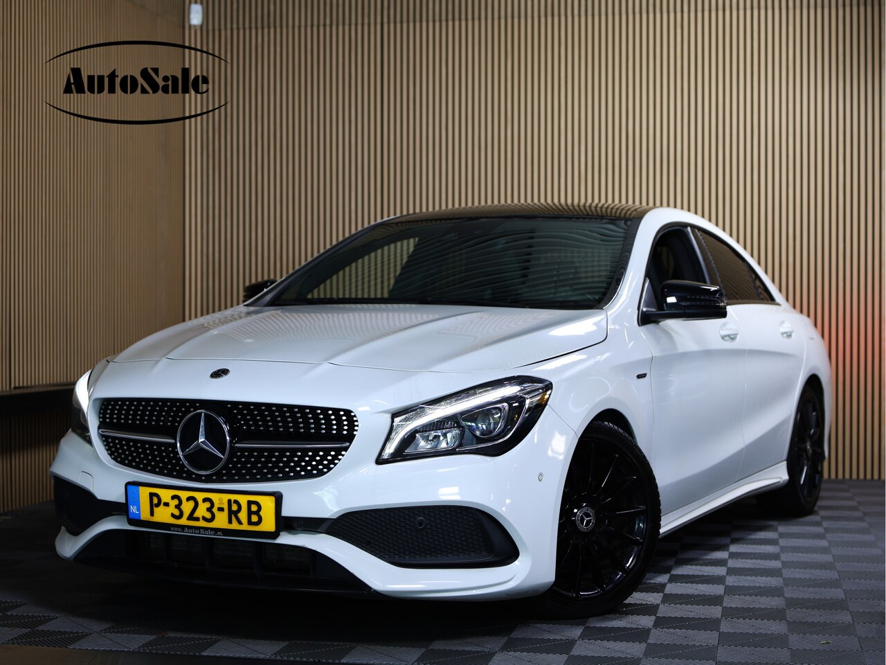 Mercedes-Benz CLA-Klasse - 180 Business Solution AMG PANODAK XENON " 18 - AutoWereld.nl