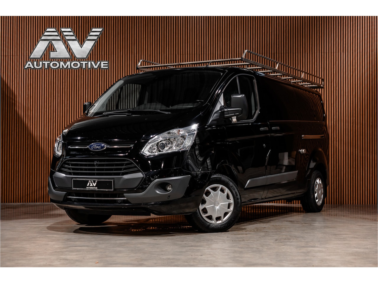 Ford Transit Custom - 290 2.0 TDCI L2H1 | Cruise control | Airco | Trekhaak | PDC | Imperiaal | Orig. NL auto | - AutoWereld.nl