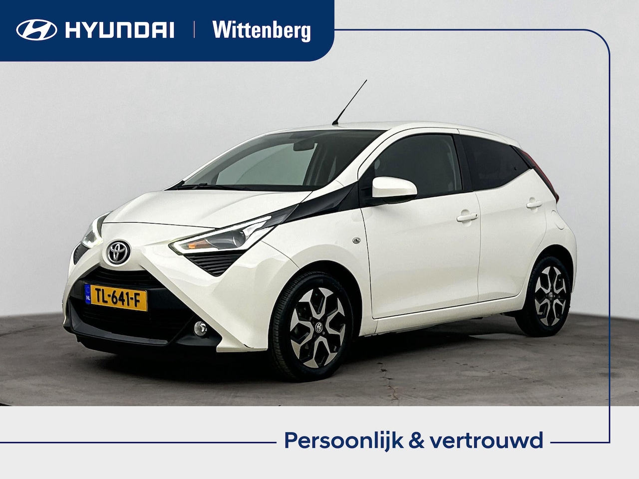 Toyota Aygo - 1.0 VVT-i X-CLUSIV | CAMERA | NAVI | CRUISE | AIRCO | ELEKTRISCHE RAMEN | CENTRALE DEURVER - AutoWereld.nl