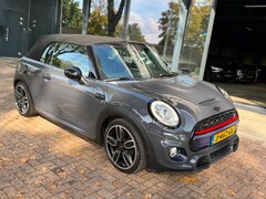 MINI Cabrio - 2.0 Cooper S Chili Serious Business JCW|Nieuwstaat