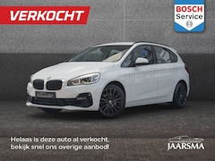 BMW 2-serie Active Tourer - 220i High Executive |Afneembare Trekhaak |Stoelverwarming |Achteruitrijcamera |Elek. Achte