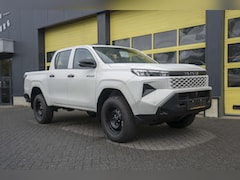 Toyota HiLux - 2.8 D-4D MHEV Double Cab Auto 4WD Active