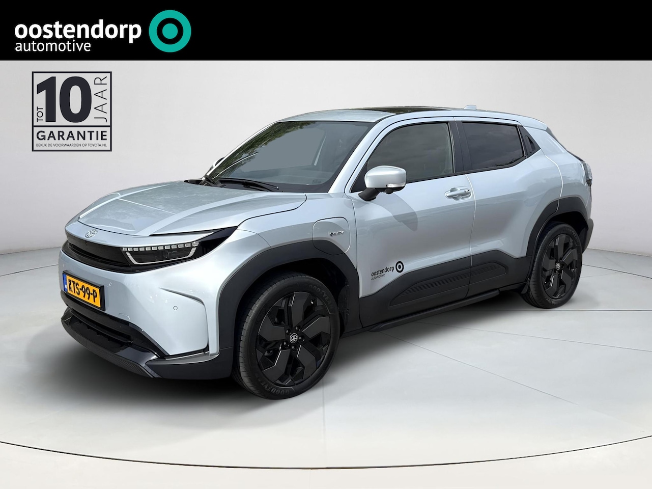 Toyota Urban Cruiser - Executive 61 kWh | Panoramadak | CarPlay | Camera - AutoWereld.nl