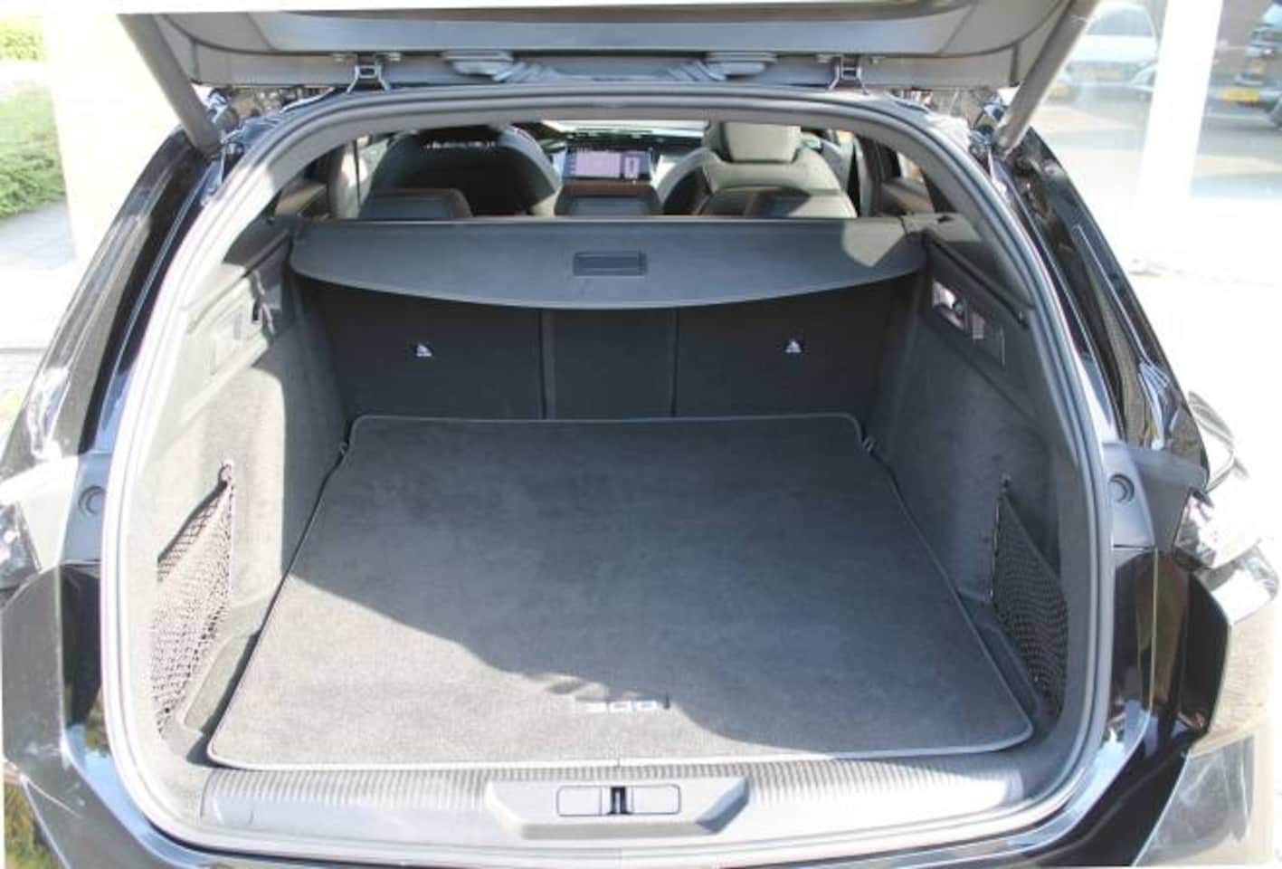Peugeot 308 SW - 1.2 Puretech 130pk EAT8 GT Pack Business