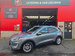 Ford Kuga - 2.5 PHEV Titanium Winterpack/ Navigatie/ Parkeersensoren V + A/ Stoelverwarming/ Rijklaarp