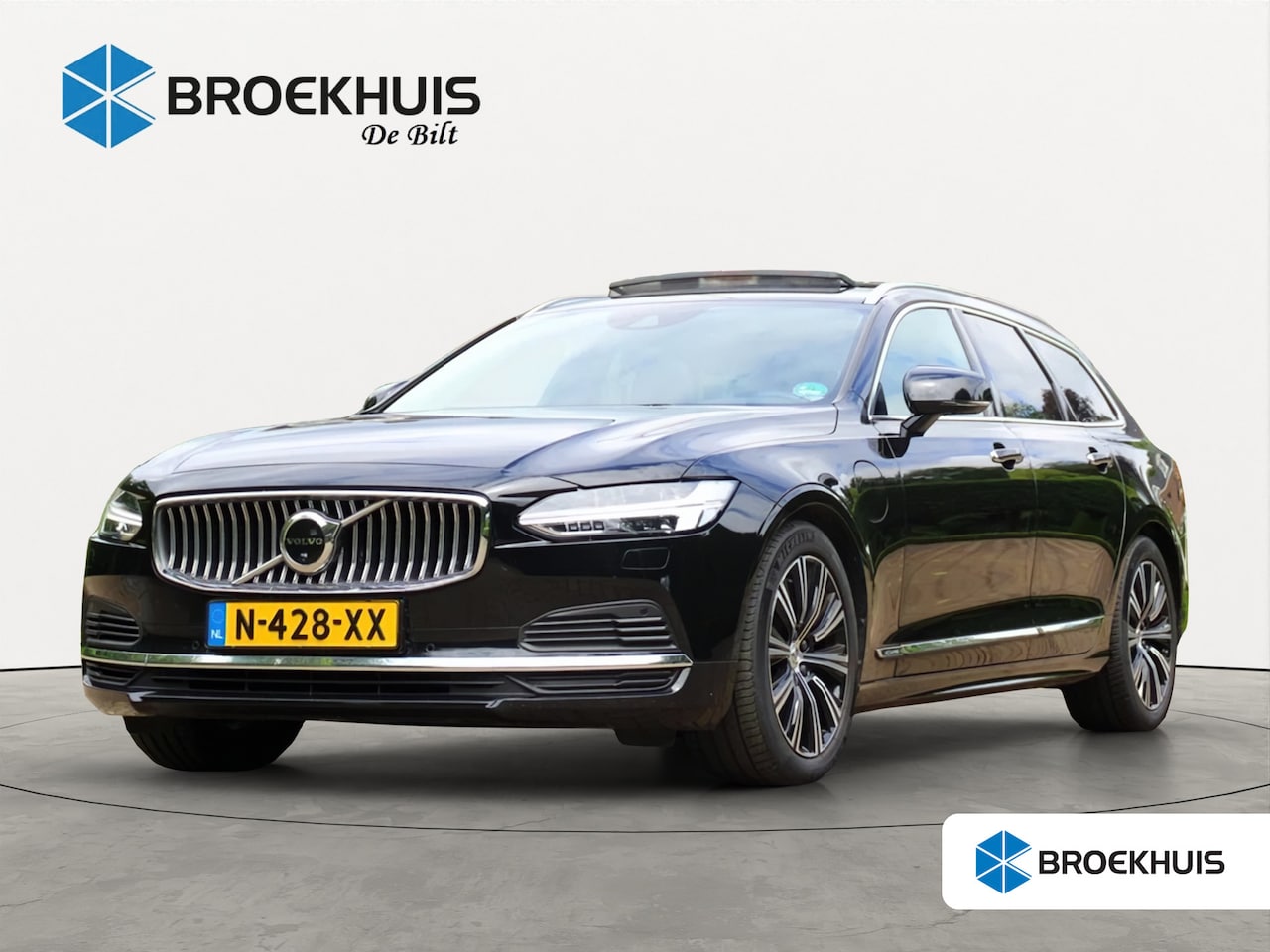 Volvo V90 - 2.0 T8 AWD Inscription | DEALER OH! | DODE HOEK | 360° CAMERA | ELEKTR. STOEL INCL MEMORY - AutoWereld.nl