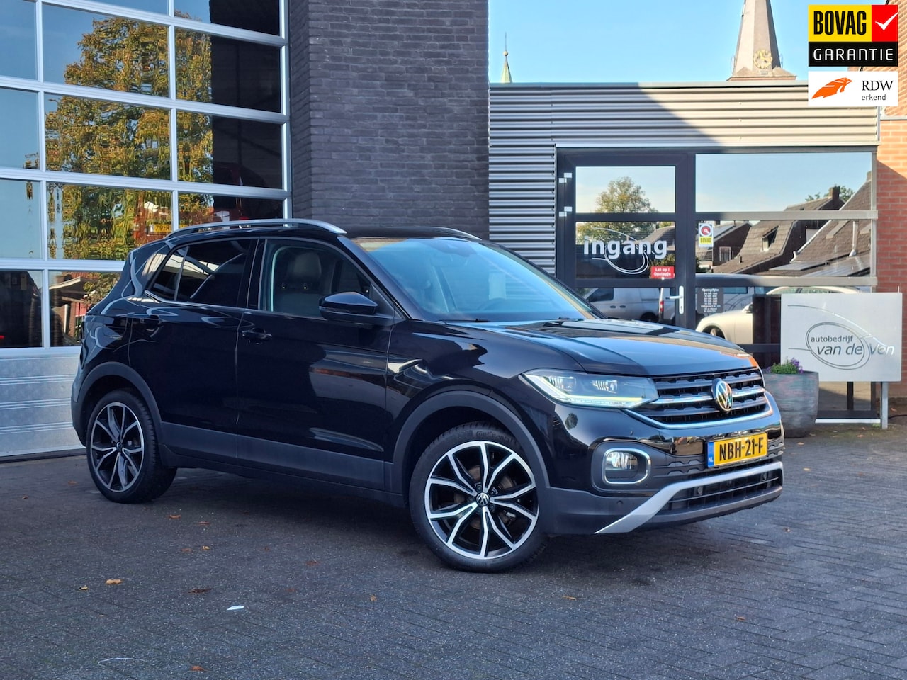 Volkswagen T-Cross - 1.5 TSI Style | 150PK | Digital Cockpit | 18 Inch| Stoelverwarming - AutoWereld.nl