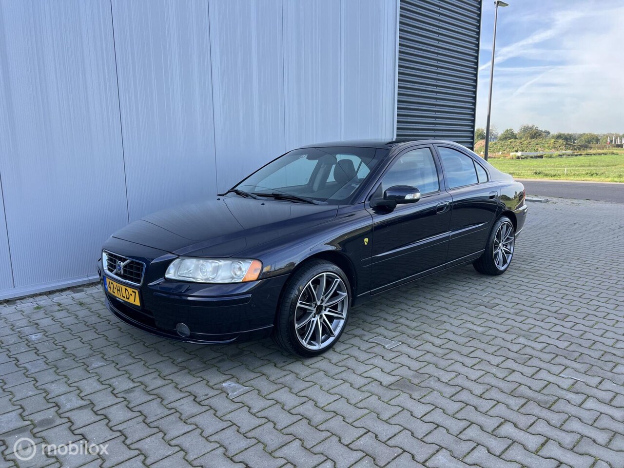 Volvo S60 - 2.5T Drivers Edition 2.5T Drivers Edition - AutoWereld.nl