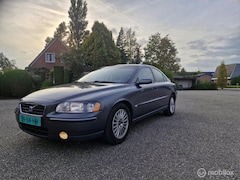Volvo S60 - 2.4 Momentum