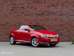 Opel Tigra TwinTop - 1.4-16V Enjoy, Cabrio, Gepolijst