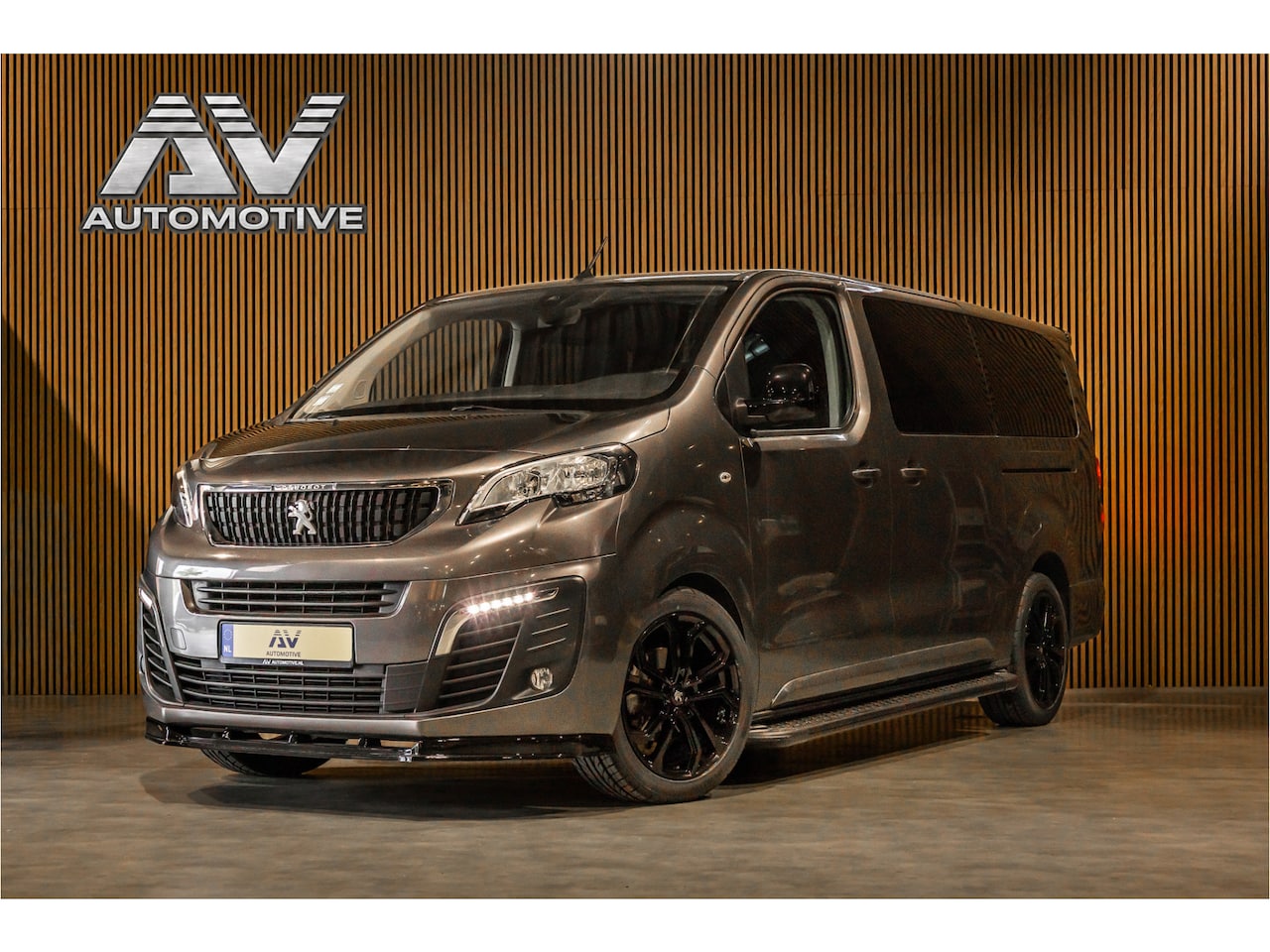Peugeot Expert - 2.0 BlueHDI 180 DC L3H1 XL | Dubbel cabine| Navigatie | CarPlay | Camera | Head-Up | Dodeh - AutoWereld.nl