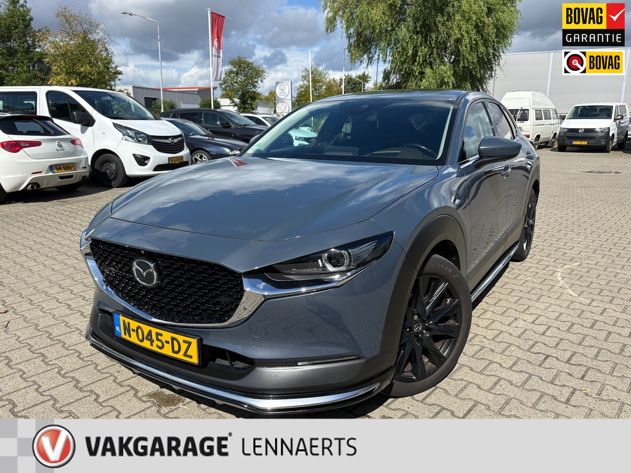 Mazda CX-30 - 2.0 e-SkyActiv-X M Hybrid Luxury 186 PK AUTOMAAT (BOVAG/RIJKLAARPRIJS) - AutoWereld.nl
