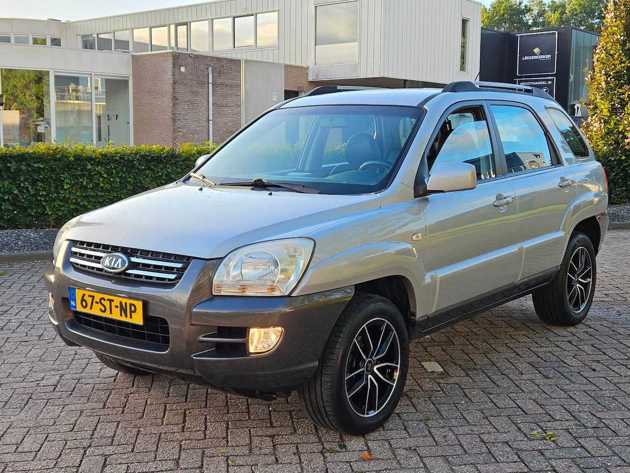 Kia Sportage - 2.0 CVVT Executive apk 06-05-2027 - AutoWereld.nl