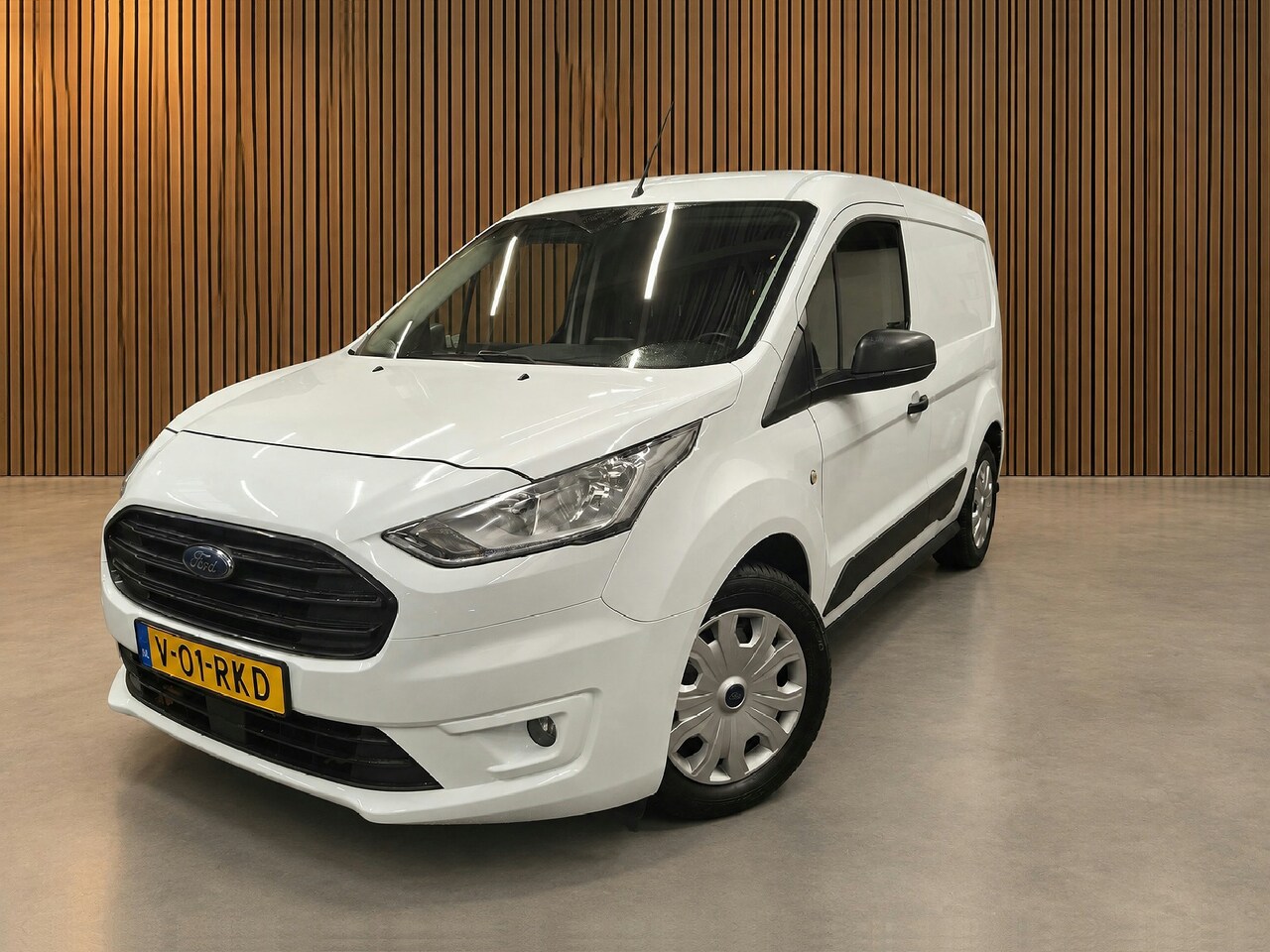 Ford Transit Connect - 1.0 Ecoboost 74Kw L1|Airco|Navi|Cruise|Camera|Dodehoek Ass. - AutoWereld.nl