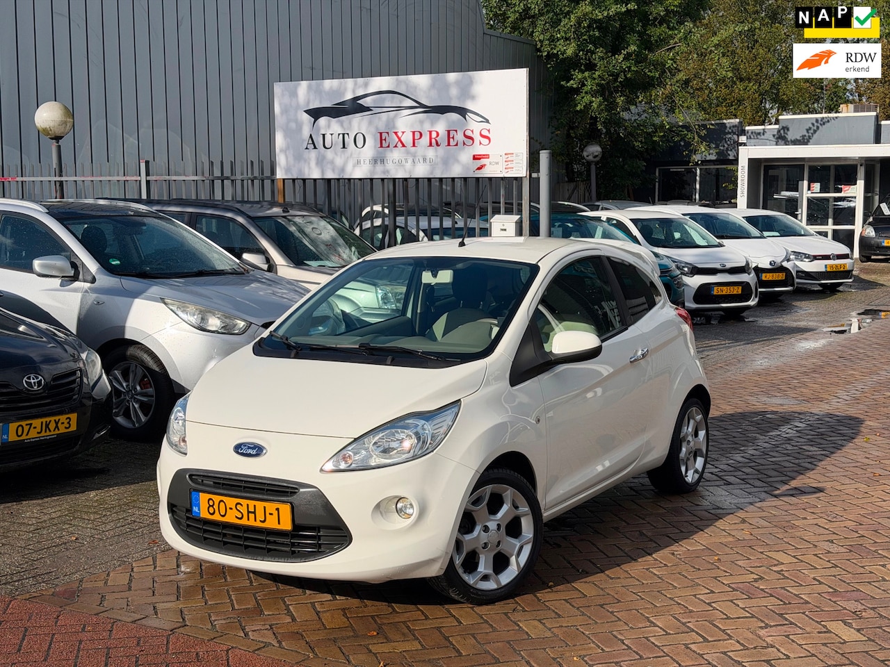 Ford Ka - 1.2 Titanium X start/stop/Airco/Elek Raam /Nap/Apk/2 sleutels aanwezig/3 Maanden Garantie - AutoWereld.nl