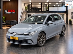 Volkswagen Golf - 1.0 eTSI Life Stoel+StuurVw|Camera|AmbiL|Lineass|Nap