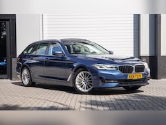 BMW 5-serie Touring - 530e High Executive / SOH 89% / Pano / Keyless / Gordijnen
