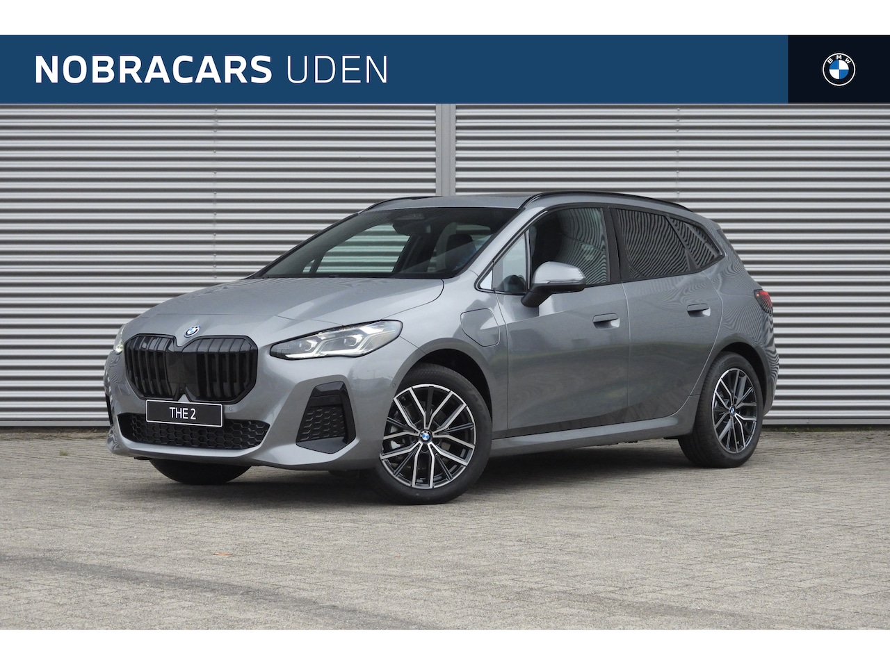 BMW 2-serie Active Tourer - 225e xDrive M Sport Automaat / Panoramadak / Trekhaak / Achteruitrijcamera / Sportstoelen - AutoWereld.nl