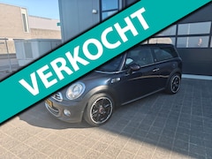 MINI Clubman - 1.6 Cooper Hampton, Climate control, Cruise control, Parkeersensoren,