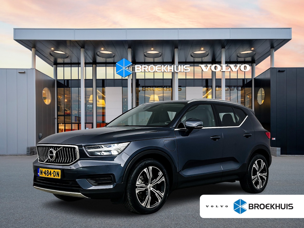 Volvo XC40 - T4 Recharge Inscription | 19" | Leder | Trekhaak | Stoel/Stuurverwarming | Adaptieve Cruis - AutoWereld.nl