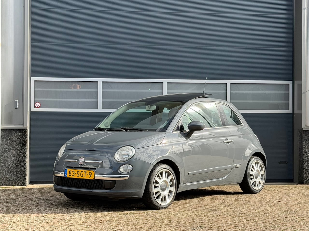 Fiat 500 - 1.2 Lounge bj.2011 Pano|Airco|LM velg|Nap. - AutoWereld.nl