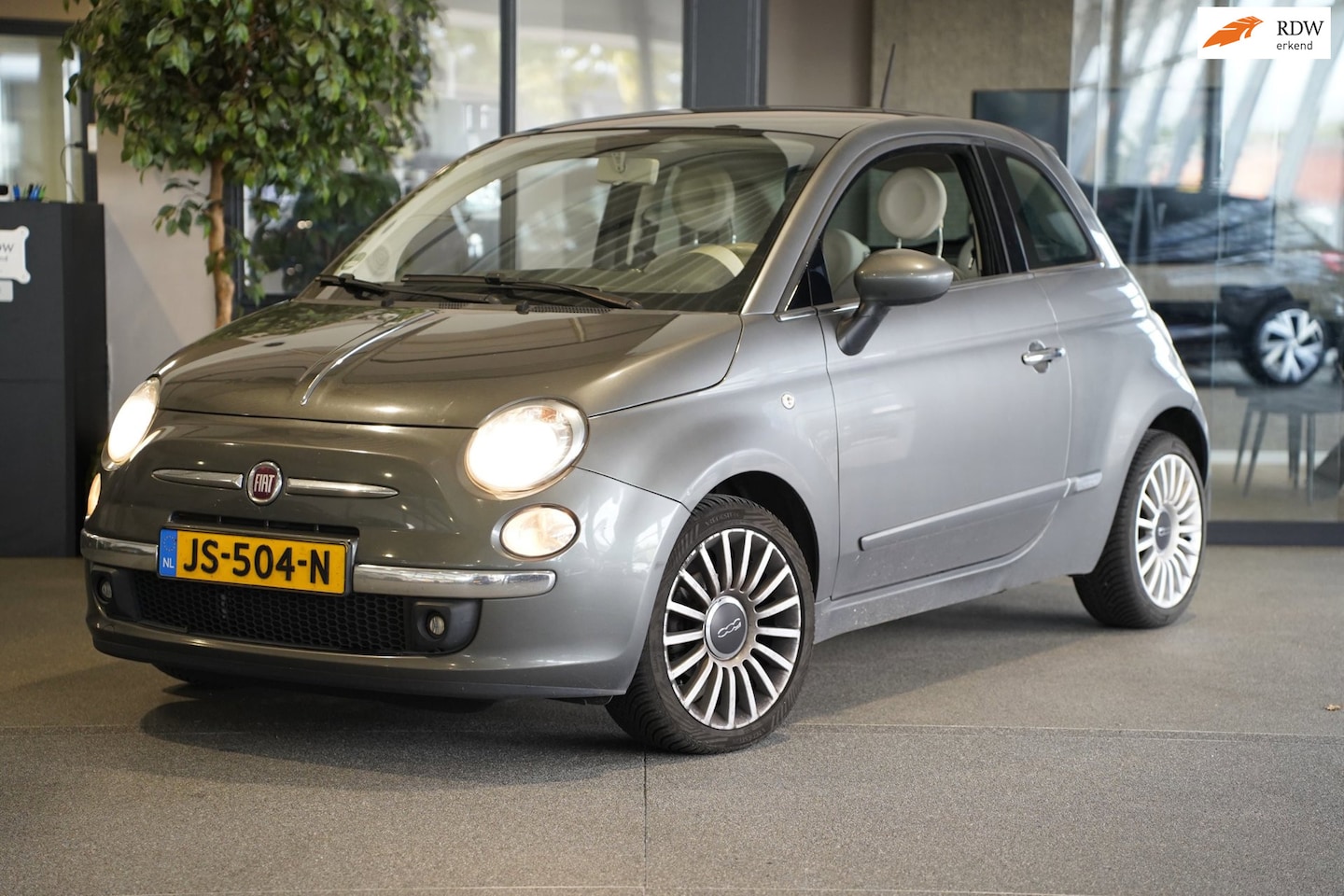 Fiat 500 - 1.2 Lounge Pano Pdc Bluetooth CV Airco - AutoWereld.nl