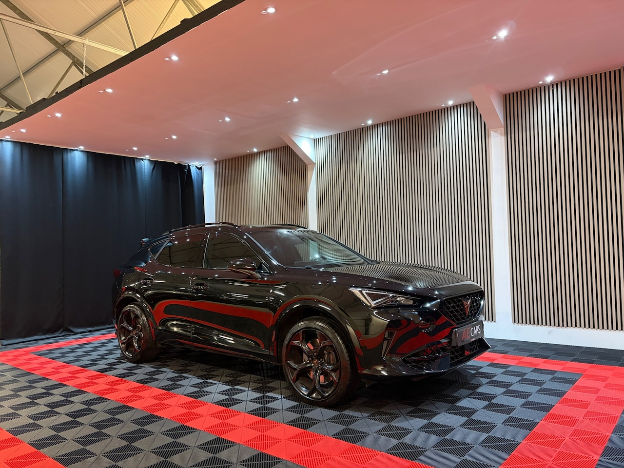 CUPRA Formentor - 2.0 TSI 4DRIVE 310 PK Black Style Maxton Set Volledig Pano Cam Led Leder-Memory - AutoWereld.nl