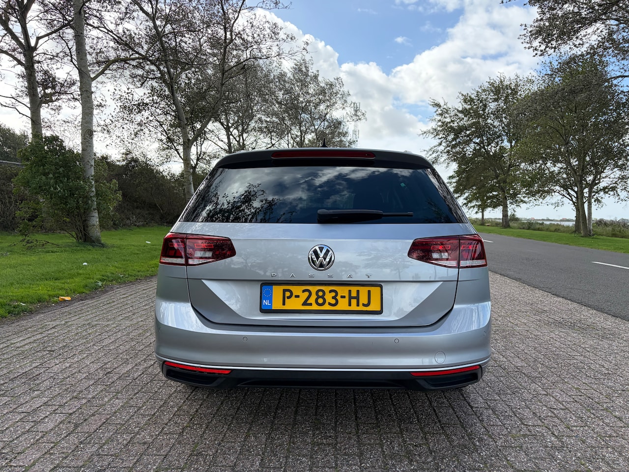 Volkswagen Passat Variant - 1.5 TSI Comfort Business - AutoWereld.nl