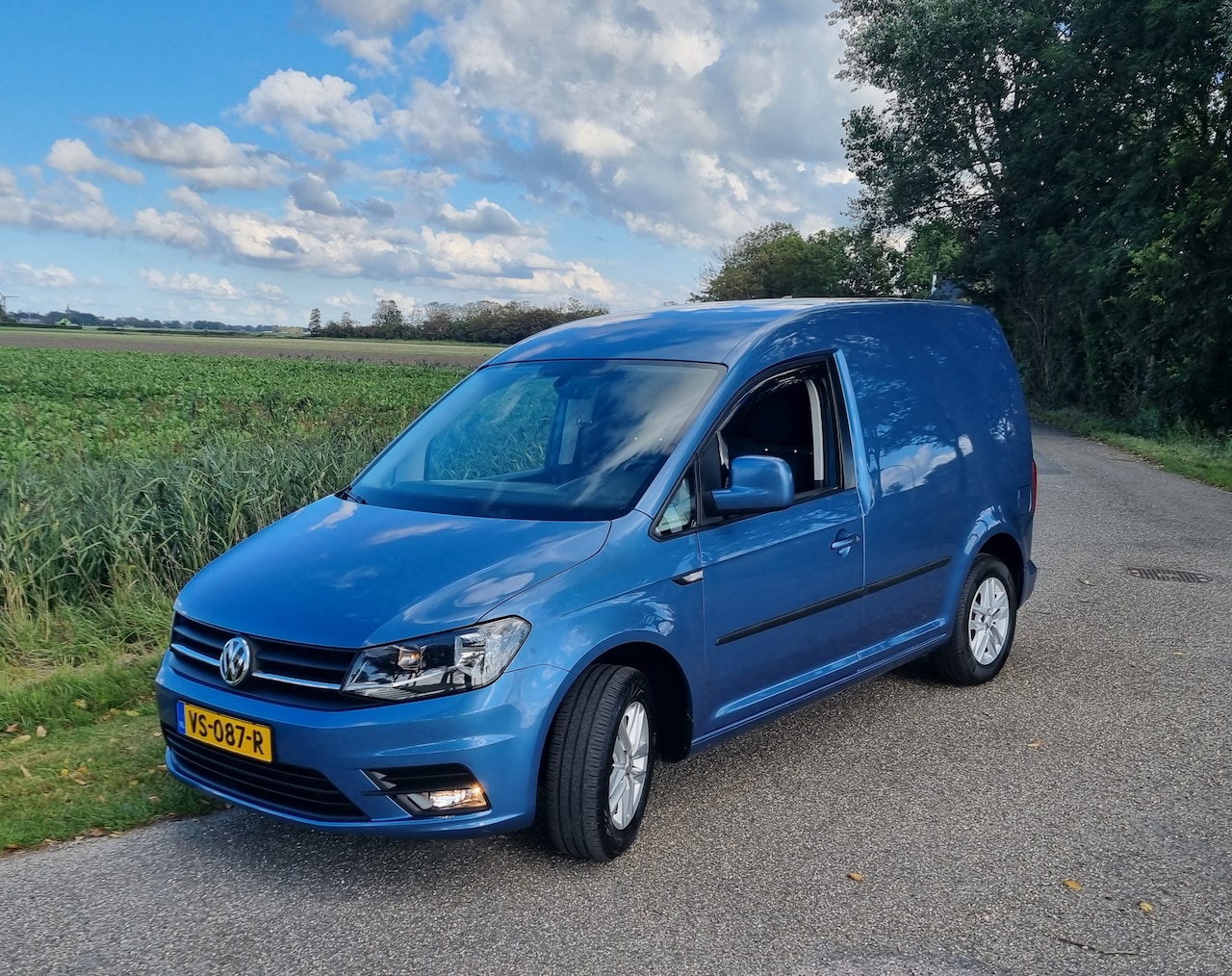 Volkswagen Caddy - 2.0 TDI L1H1 BMT Highline Highline - AutoWereld.nl