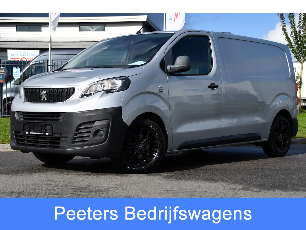 Peugeot Expert - 226S 1.6 BlueHDI L2 PB Edition Carplay, Sensoren, 115pk, Leder, Multimedia, - AutoWereld.nl