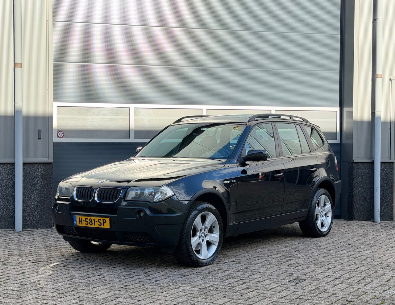 BMW X3 - 3.0i bij.2004 Pano|Navi|Trekh|Leder. - AutoWereld.nl