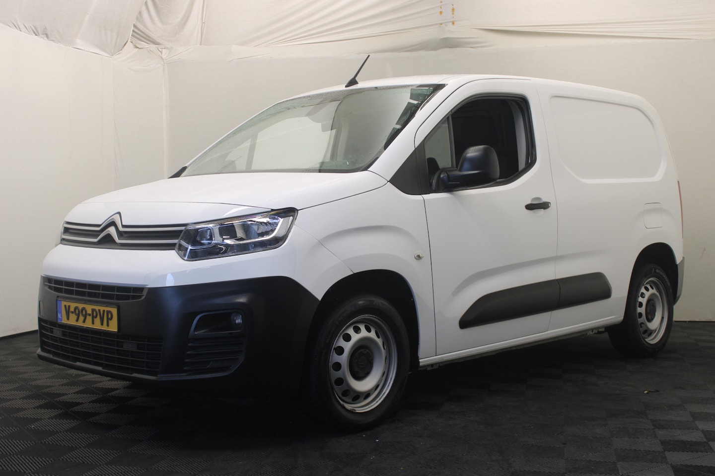 Citroën Berlingo - 1.2 PureTech Club |Navi|Camera|Carplay| - AutoWereld.nl