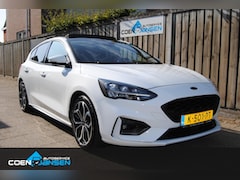 Ford Focus - 1.0 EcoBoost Hybrid ST Line X Business 155 PK . Panorama , Bang & olufsun , Navigatie
