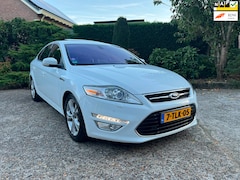 Ford Mondeo - 1.6 Platinum, Keyless, Schuifdak, Xenon, NAP, Nette auto