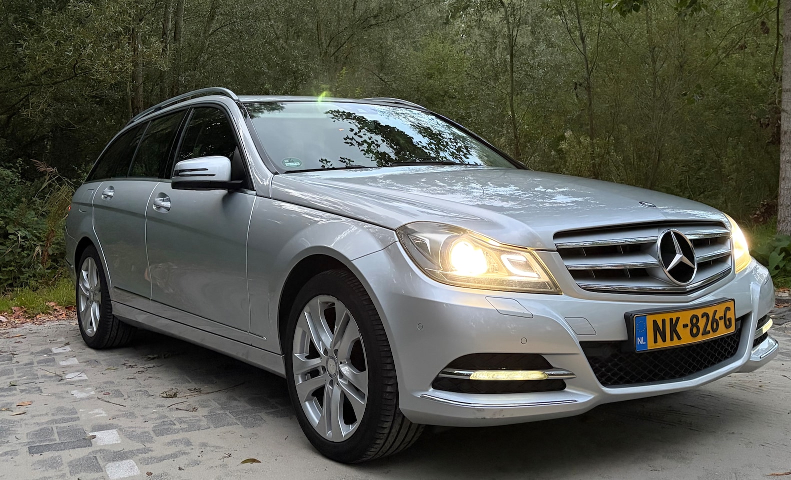 Mercedes-Benz C-klasse Estate - 180 Prestige Avantgarde - AutoWereld.nl