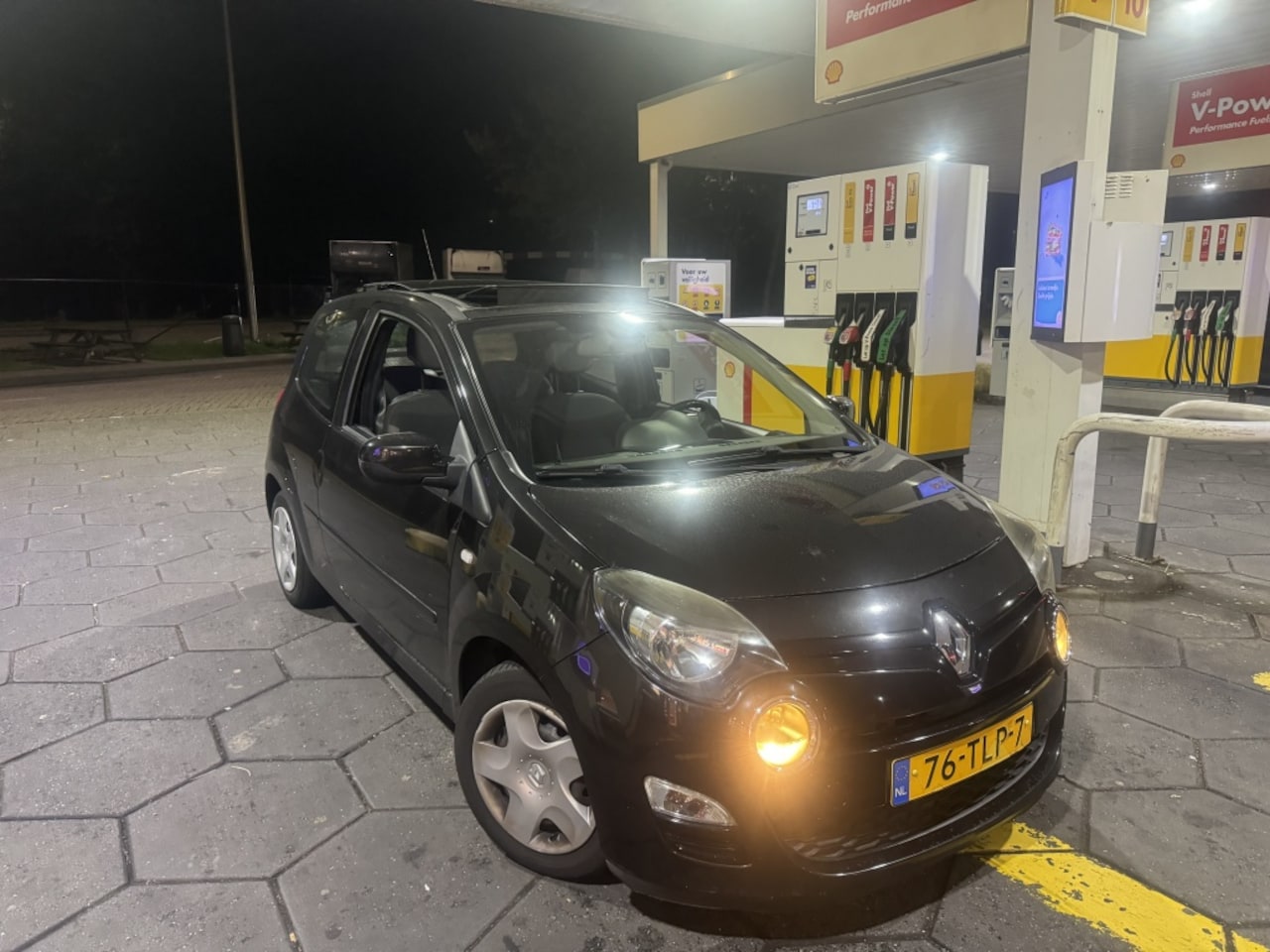 Renault Twingo - 1.2 Dynam Pano Clima Cruise BT Full - AutoWereld.nl