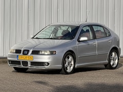SEAT Leon - 1.8-20VT Topsport airco inruil mogelijk