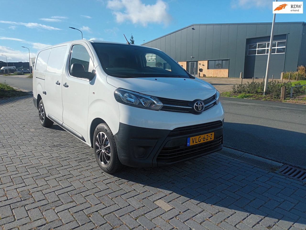 Toyota PROACE Long Worker - 2.0 D-4D Cool Comfort - AutoWereld.nl
