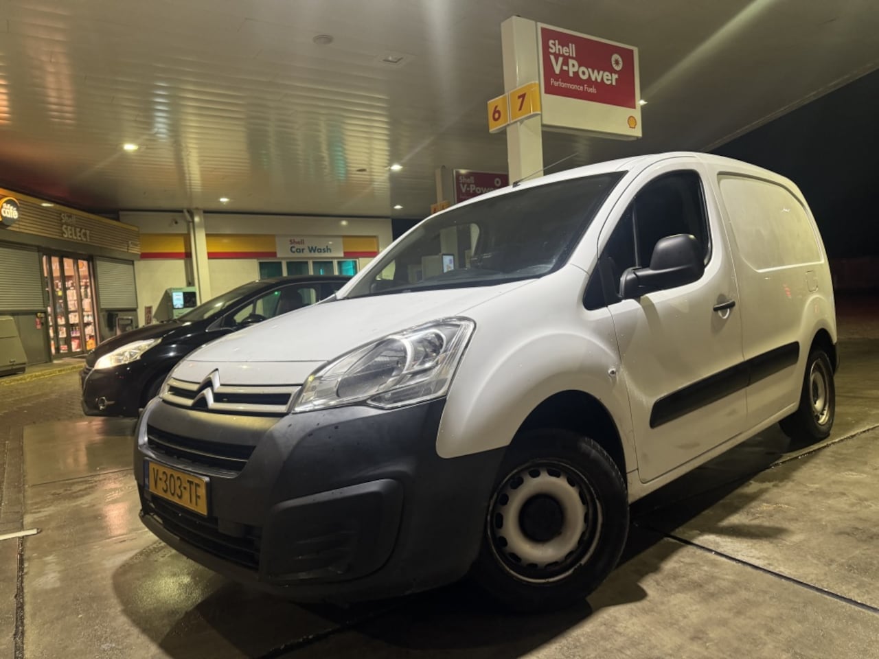 Citroën Berlingo - 1.6HDI CARPLAY AIRCO SENS CRUISE BT - AutoWereld.nl