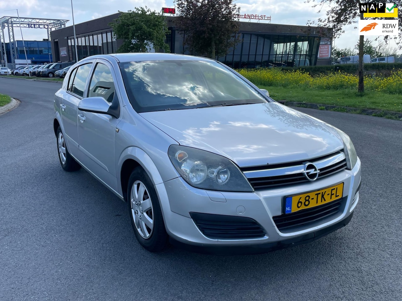 Opel Astra - 1.6 Business+ 1.6 Business, 5drs, Airco, Pdc, Cruise, Geen import, Nap, Kleppen tikt ! - AutoWereld.nl